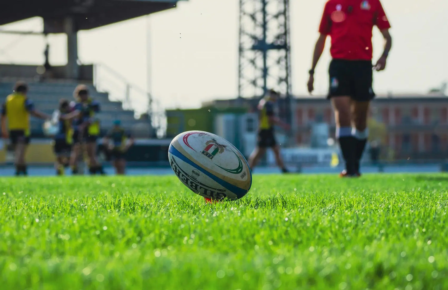 taille terrain de foot vs rugby